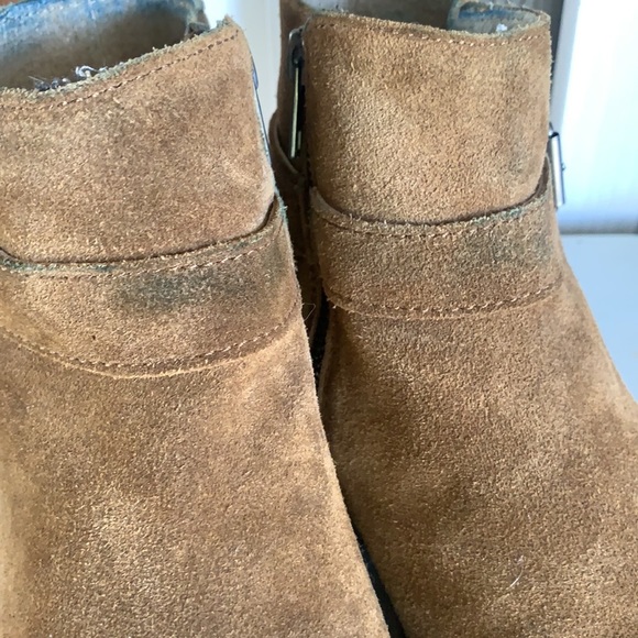 Chelsea Boots w/side zip closure, - Picture 3 of 3